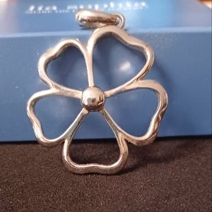 Lia Sophia Daisy Pendant